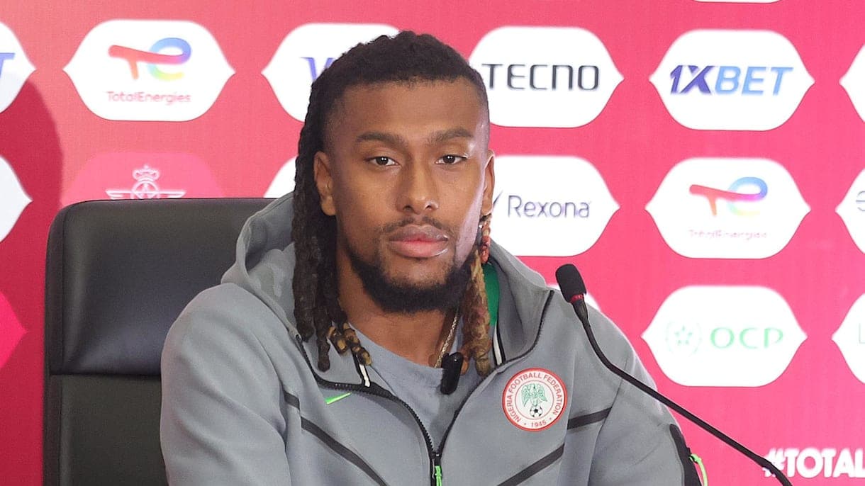 Iwobi Rates Messi Higher Than Ronaldo After Iconic Matches