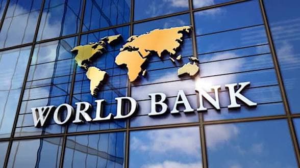 World Bank Urges Nigeria to Break Dangote's Fuel Monopoly