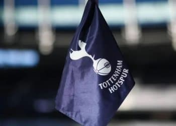 Tottenham Hotspur Pursues De Zerbi Amid Relegation Fears