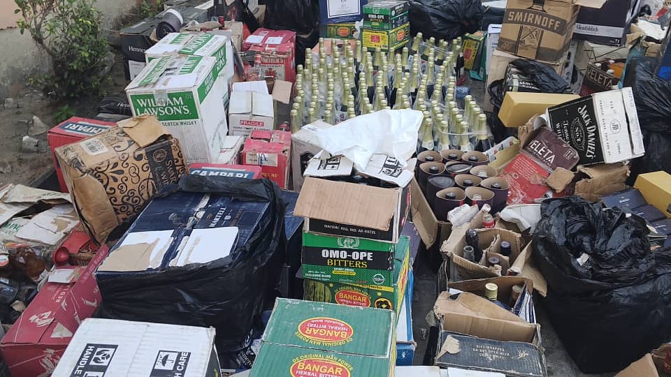 NAFDAC Seizes N350m Fake Alcohol in Lagos Operation