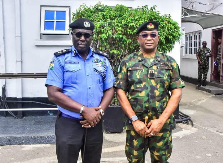 CP Tijani Fatai Strengthens Military Collaboration in Lagos