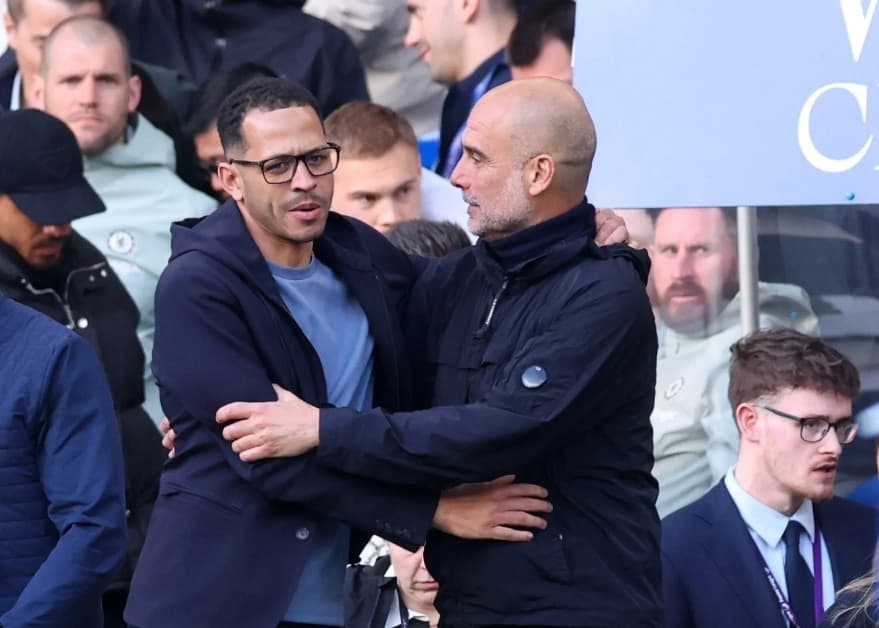 Guardiola Comments on Rosenior's Sacking After Chelsea Loss