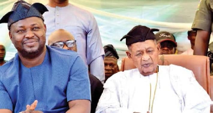 Oba Owoade Honors Late Alaafin Adeyemi's Legacy