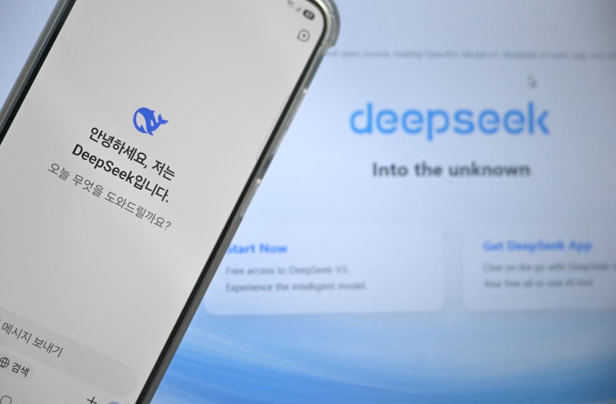 DeepSeek Launches New AI Model, Challenges U.S. Rivals