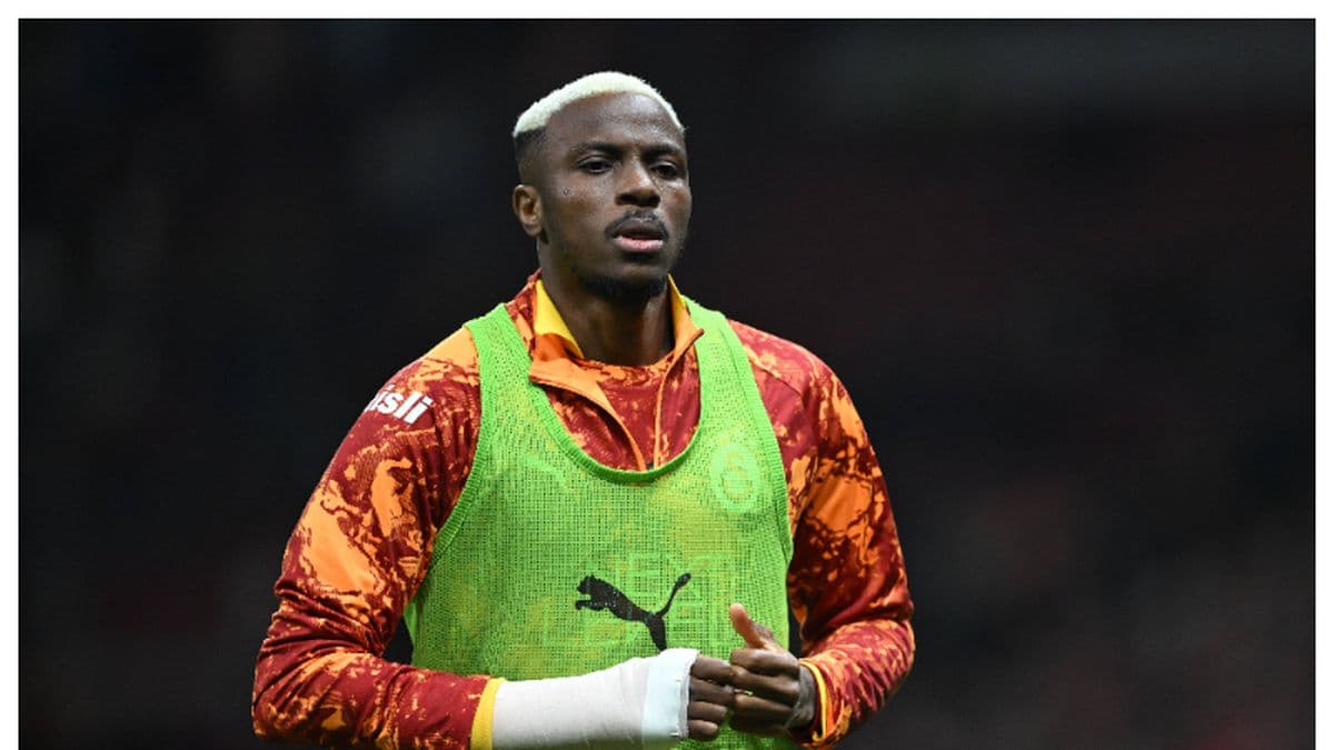 Fenerbahçe Complains About Osimhen's Arm Brace Safety