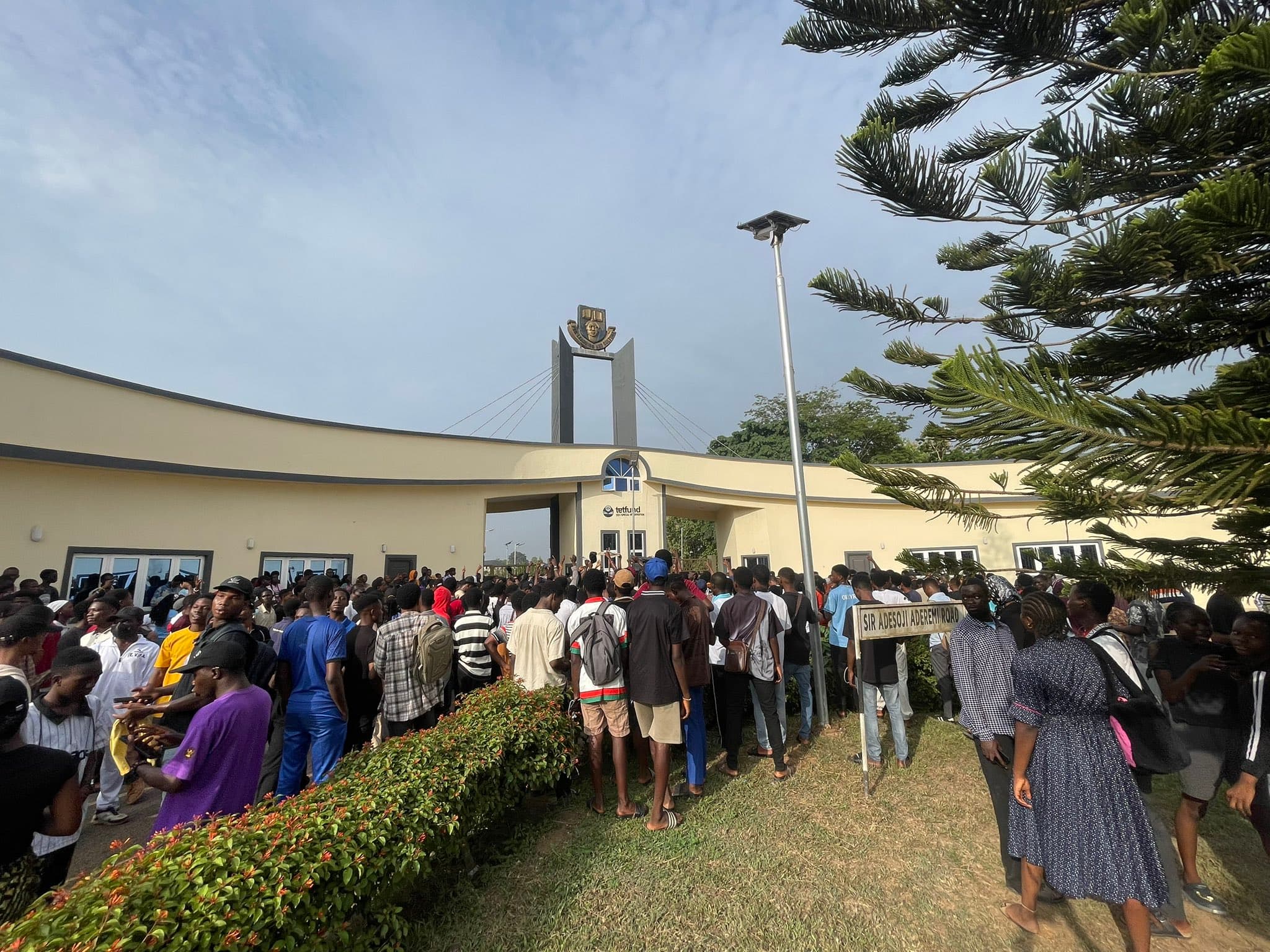 OAU Students Protest Transport Crisis and Welfare Issues