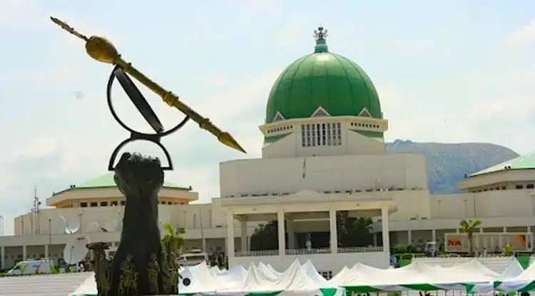 APC Lawmakers Threaten Defection Over Tinubu's Support