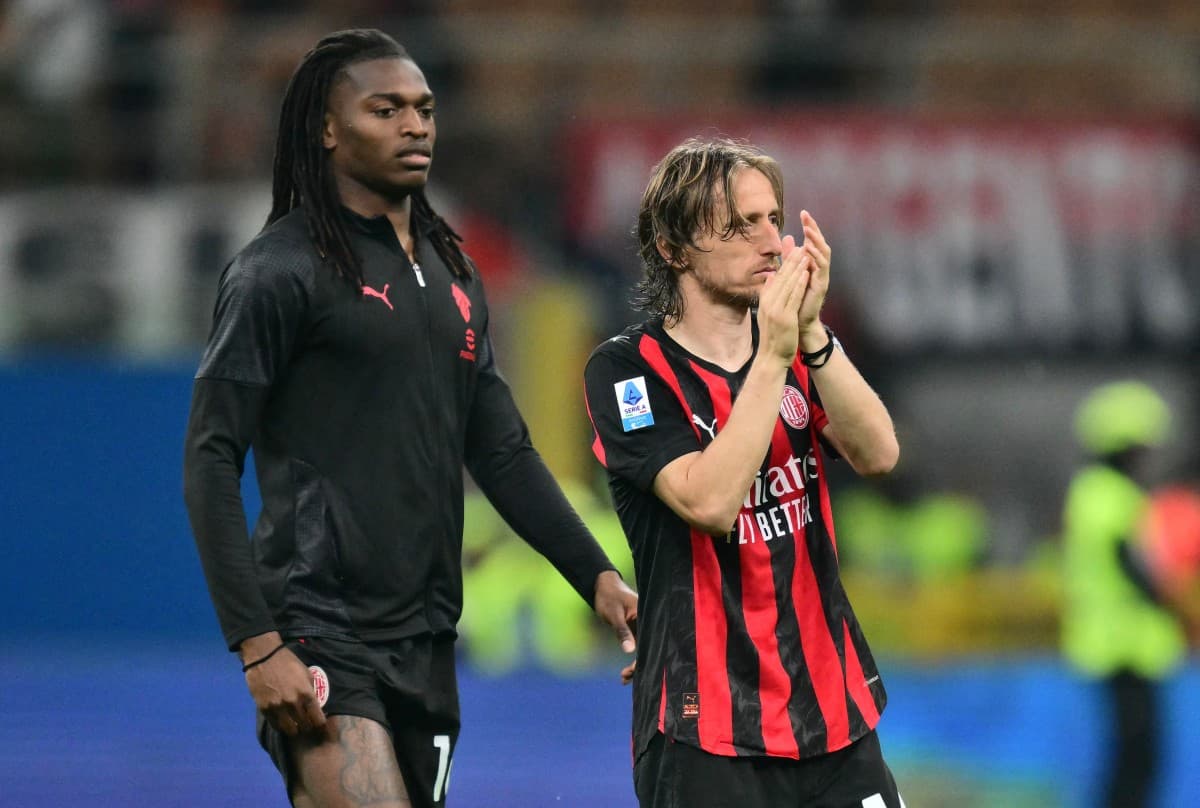 Inter Milan Nears Serie A Title Amid Refereeing Scandal