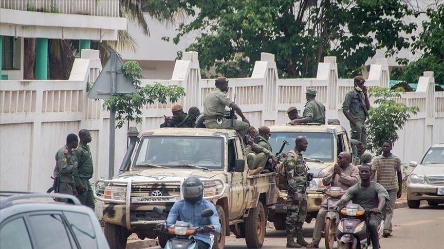 France Urges Citizens to Leave Mali Amid Rebel Attacks